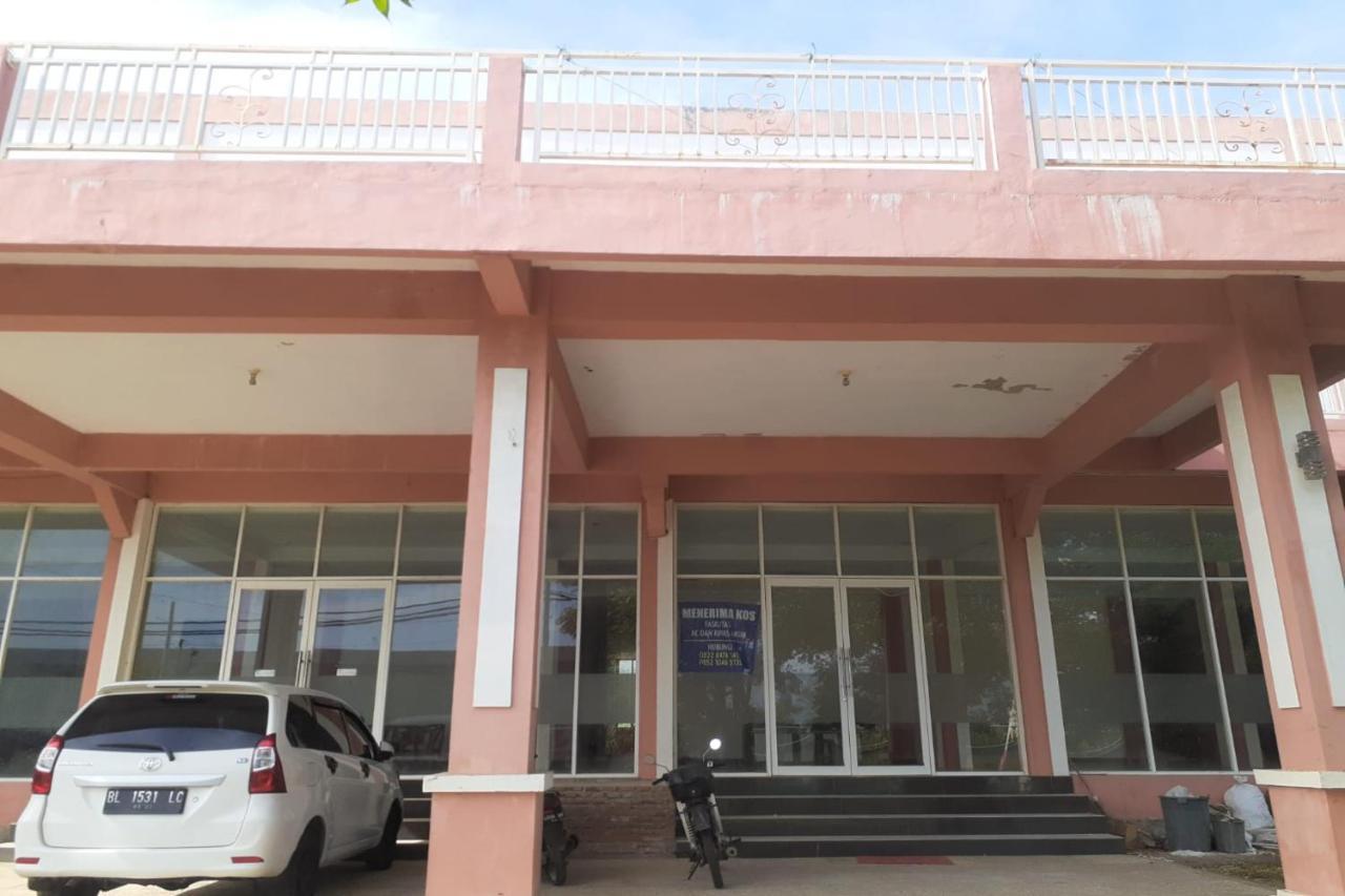 Express O 91662 Kost Rumah Kaca Banda Aceh