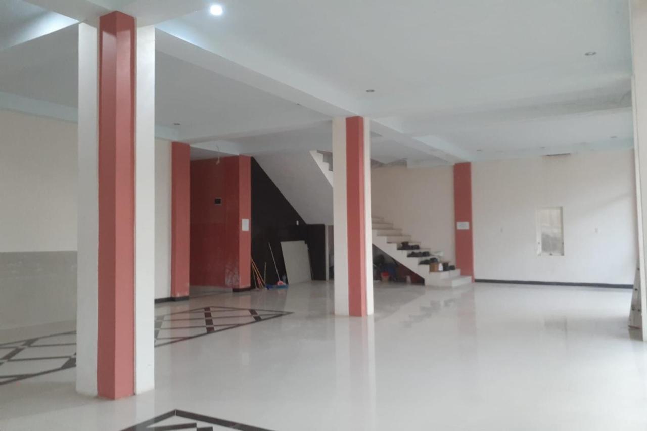 Express O 91662 Kost Rumah Kaca 2*