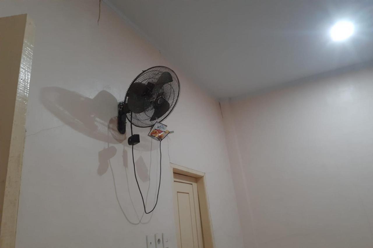 Express O 91662 Kost Rumah Kaca Hotel 2*